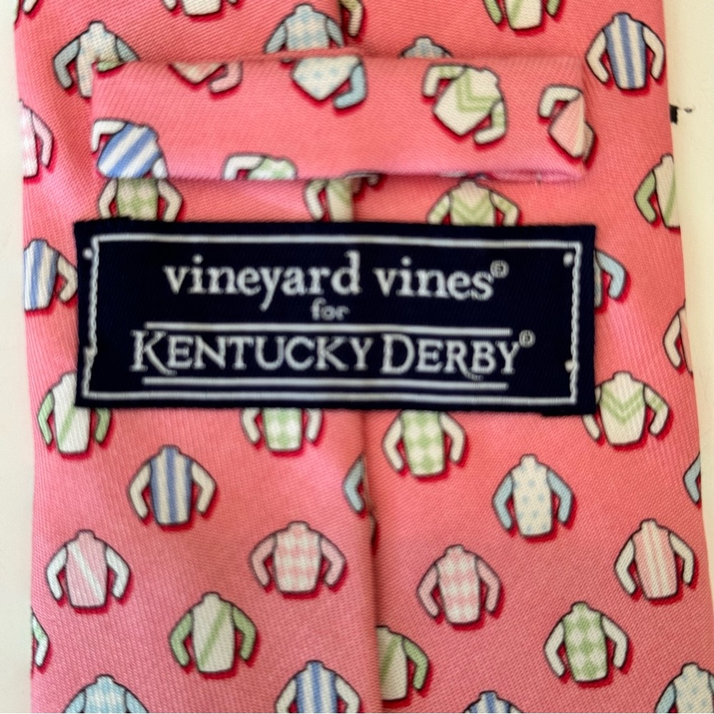 Vineyard Vines Kentucky Derby silk tie